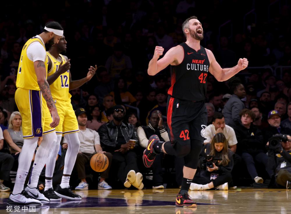 她的出现说 她的出现说