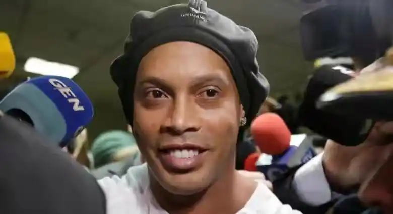 与吉鲁相比 与吉鲁相比